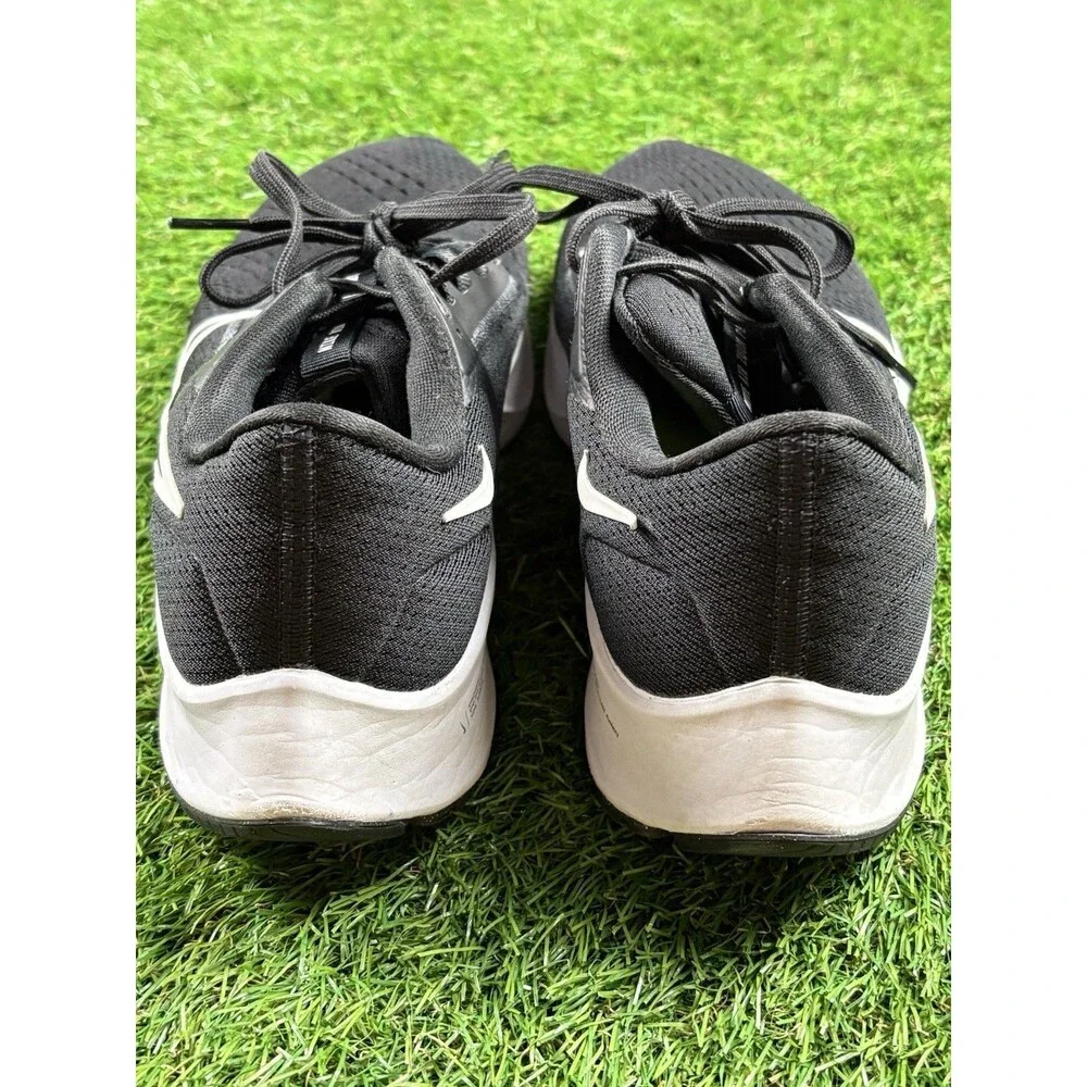 Nike Running Shoes Pegasus 38  Women’s 9.5 Men’s 8 Black Walking Sneakers